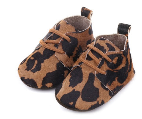 Baby First Walking Shoes – Soft Sole Leather Shoes | Unisex Toddler Shoes