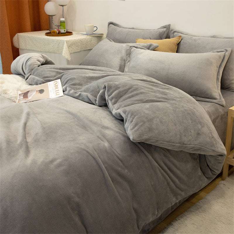 Four-Piece Plush Double-Sided Fleece Warm Yellow Duvet Cover Set – Soft, Cozy, and Stylish Bedding