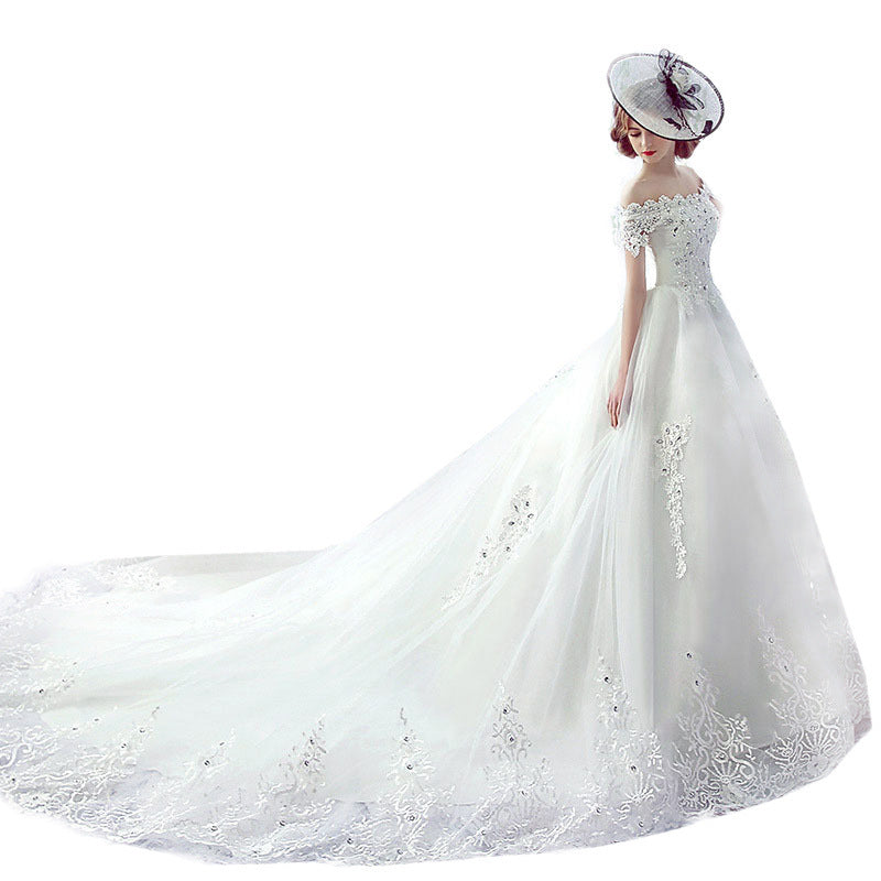 Wedding Dress with One Shoulder Strap and Trailing French Veil – Hepburn Style for the Modern Bride