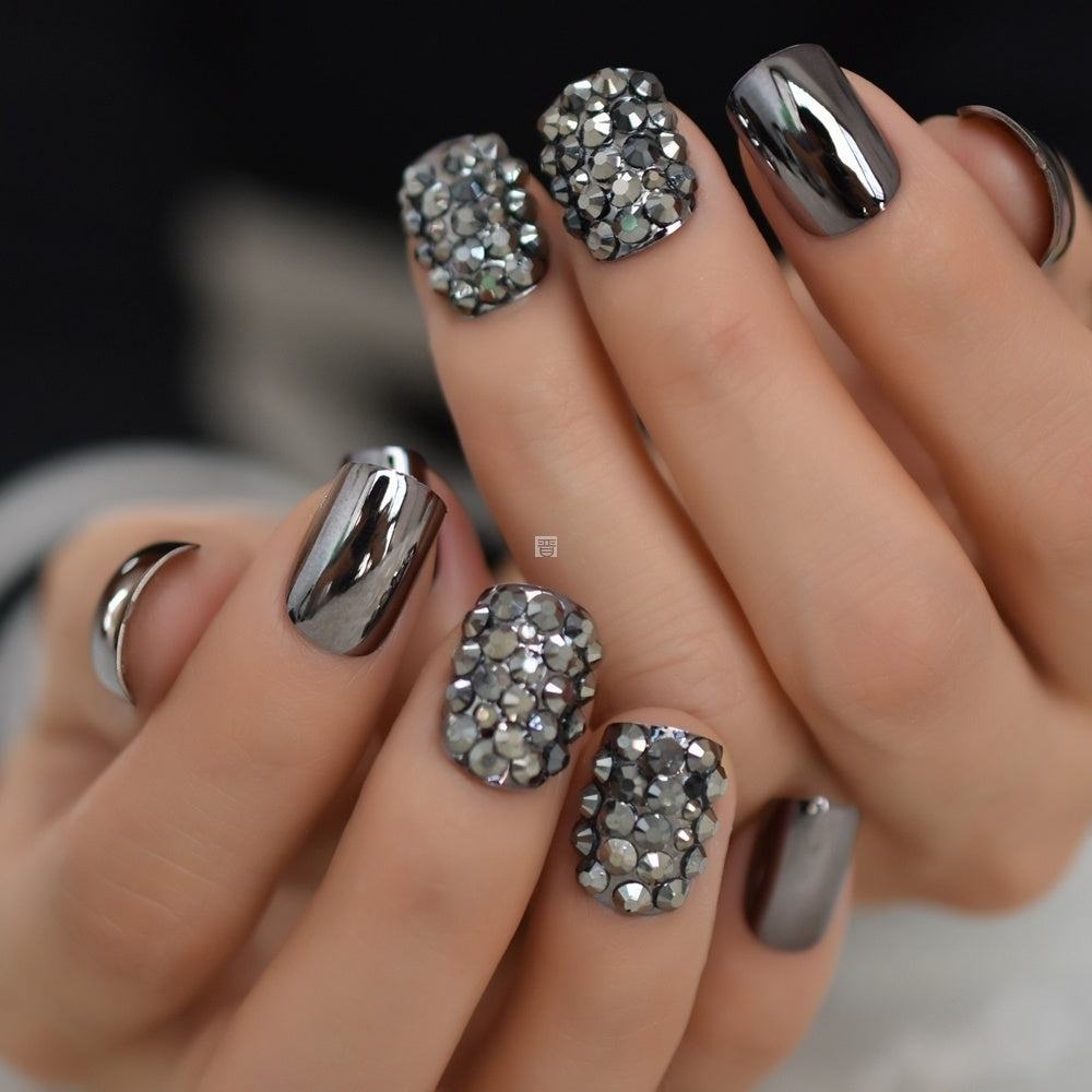 Metallic False Nails for Women – Square Shape