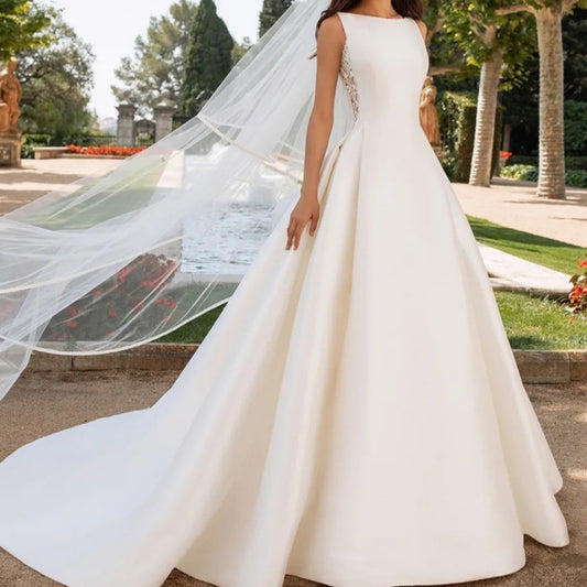 French Retro Lace Advanced Texture Satin Slim Wedding Dress