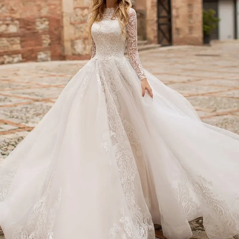 Exquisite long sleeve wedding dress-elegance style