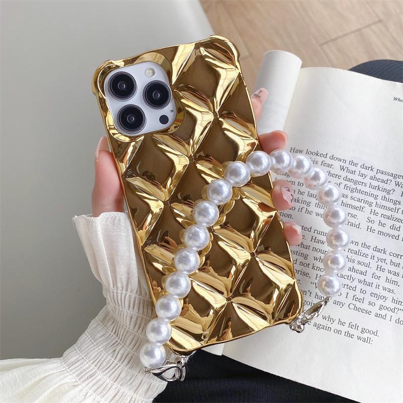 Luxury Diamond Bracelet Phone Case for iPhone - Elegant TPU Protection with Chain Design